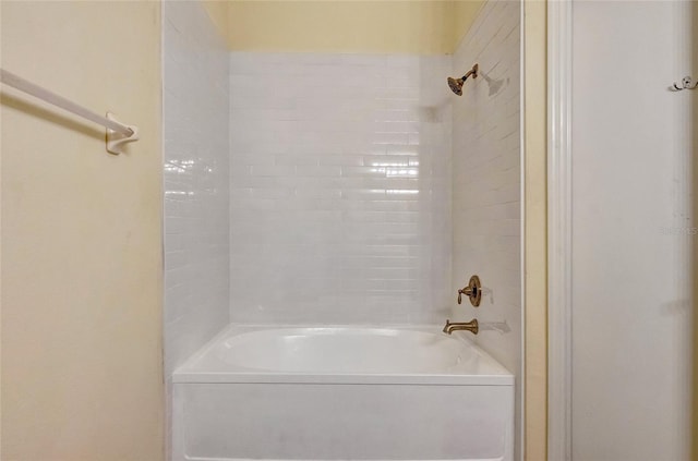 5502 Carrollwood Key Dr, Tampa, FL 33624 - bathroom featuring shower / washtub combination