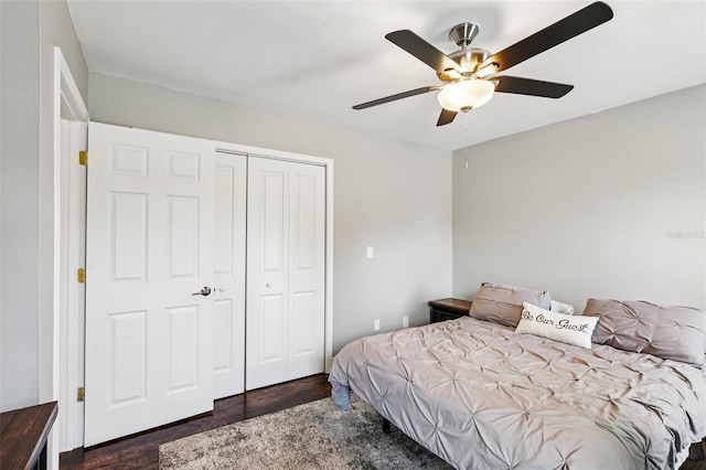 126 Holly Tree Ln, Brandon, FL 33511 - bedroom with a closet, wood finished floors, and ceiling fan