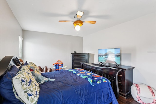 126 Holly Tree Ln, Brandon, FL 33511 - bedroom with wood finished floors and a ceiling fan