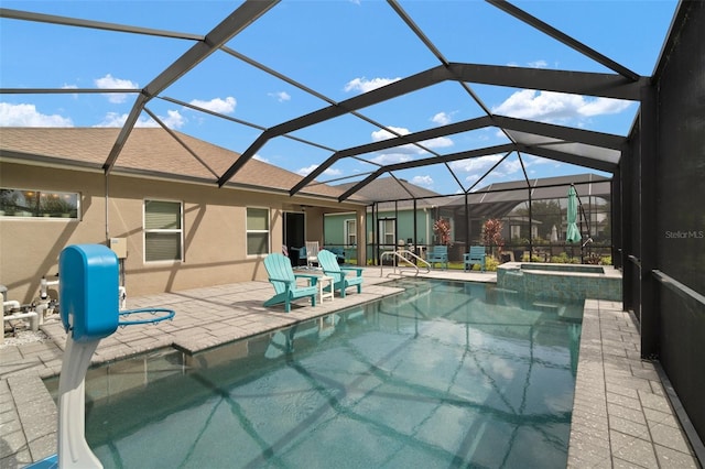 6408 Seasound Dr, Apollo Beach, FL 33572 - view of swimming pool with a patio area, a pool with connected hot tub, and a lanai