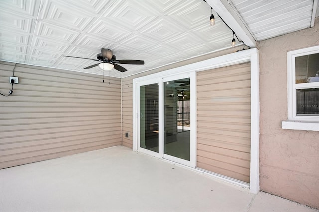 6220 Murdock Ave, Sarasota, FL 34231 - view of patio / terrace with a ceiling fan