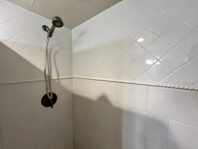 880 Mandalay Ave Unit C412, Clearwater Beach, FL 33767 - bathroom view of tiled shower
