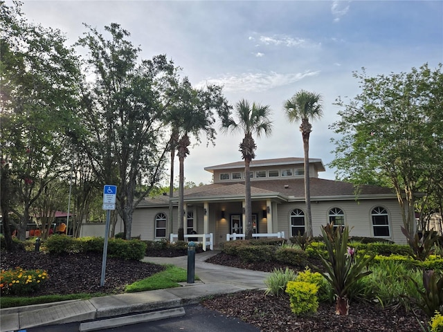 31141 Harthorn Ct, Wesley Chapel, FL 33543 - view of front of home featuring covered porch