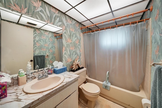 2817 Rustic Oaks Dr, Palm Harbor, FL 34684 - bathroom with vanity, wallpapered walls, and shower / bathtub combination with curtain
