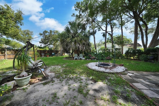 2817 Rustic Oaks Dr, Palm Harbor, FL 34684 - view of fenced backyard