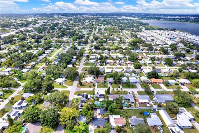 10375 106th Ter, Largo, FL 33773 - aerial overview of property's location featuring a large body of water and nearby suburban area