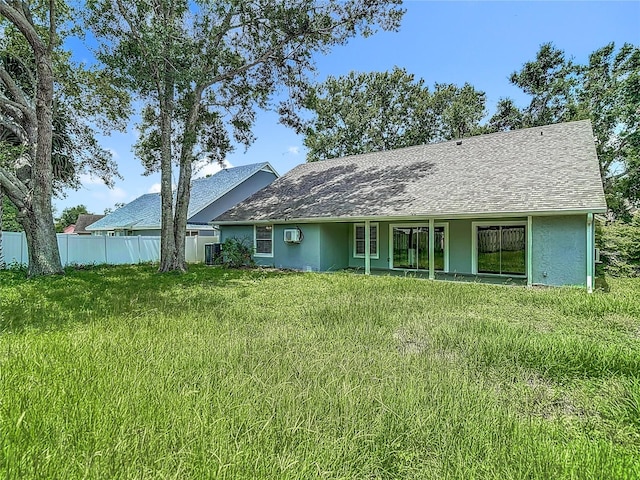10206 Evening Trail Dr, Riverview, FL 33569 - view of front facade with stucco siding and roof with shingles