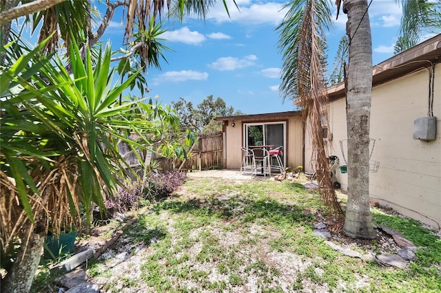 10549 112th Ave, Largo, FL 33773 - view of yard