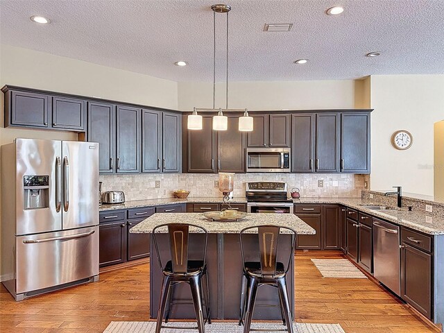 22925 Collridge Dr, Land O Lakes, FL 34639 - photo 32