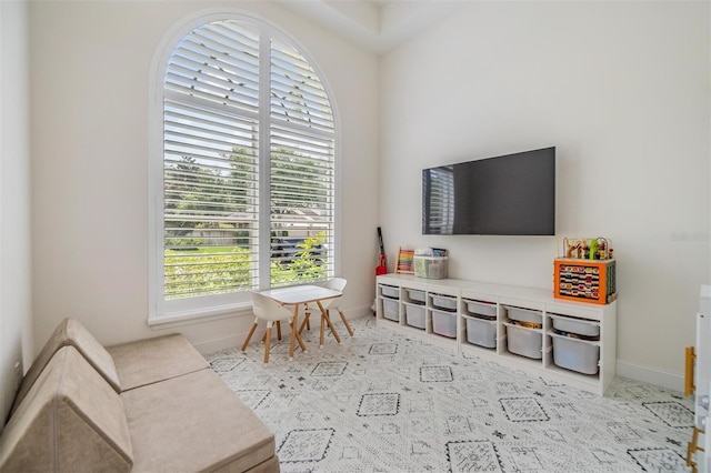 9126 Cypress Keep Ln, Odessa, FL 33556 - living room with baseboards