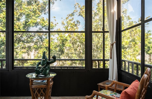 7941 58th Ave N Unit 301, Saint Petersburg, FL 33709 - sunroom with plenty of natural light