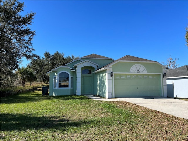 103 Thornbush Pkwy, Davenport, FL 33837 - ranch-style house featuring driveway, stucco siding, an attached garage, and a front lawn