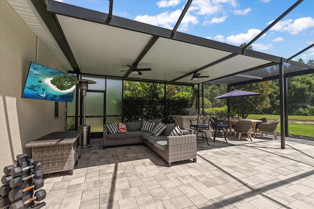 19409 Wingrove Ln, Lutz, FL 33558 - view of patio / terrace featuring a ceiling fan, an outdoor living space, a lanai, outdoor dining space, and area for grilling