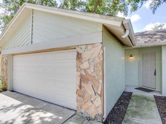 1610 Sanderling Ct, Brandon, FL 33511 - view of garage