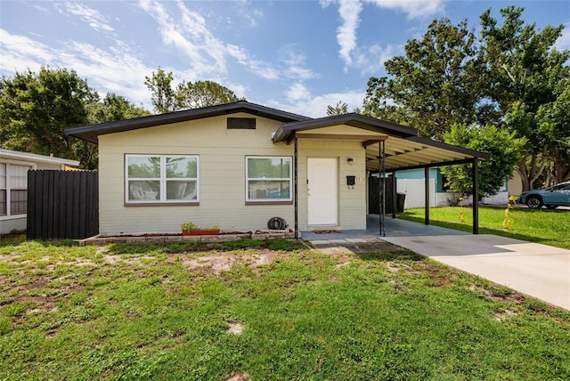 5519 Kelly Dr N, Saint Petersburg, FL 33703 - photo 3