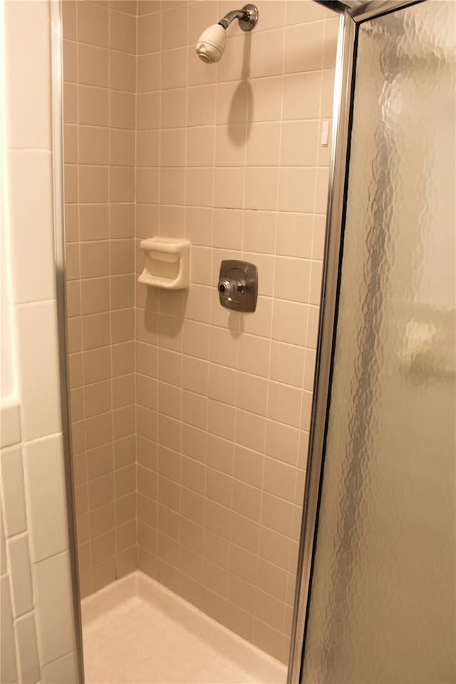 6144 Elmhurst Dr, New Port Richey, FL 34653 - full bathroom featuring a shower stall