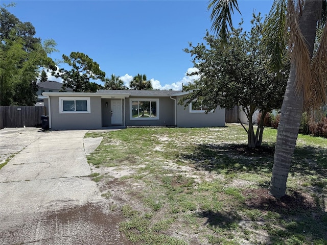 2907 W Elrod Ave, Tampa, FL 33611 - view of front of home featuring stucco siding