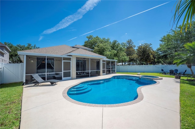 5102 Pheasant Woods Dr, Lutz, FL 33558 - view of swimming pool featuring a sunroom, a fenced backyard, and a patio