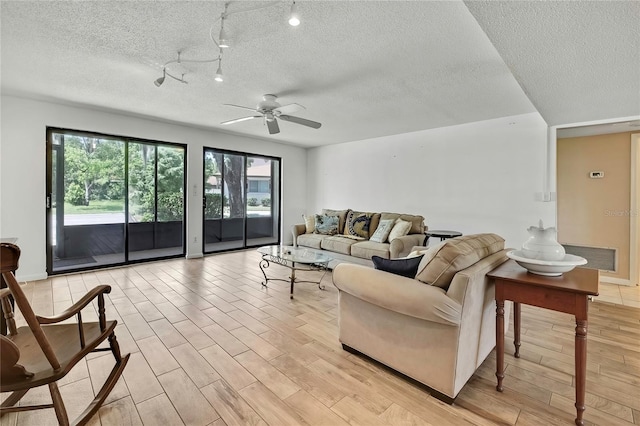 57 Douglas St Unit 105, Homosassa, FL 34446 - photo 2