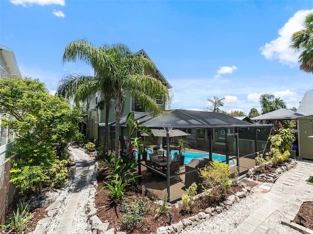 2504 W N A St Unit A, Tampa, FL 33609 - swimming pool with a lanai and a patio area