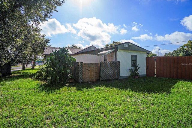5651 6th St, Zephyrhills, FL 33542 - view of home's exterior