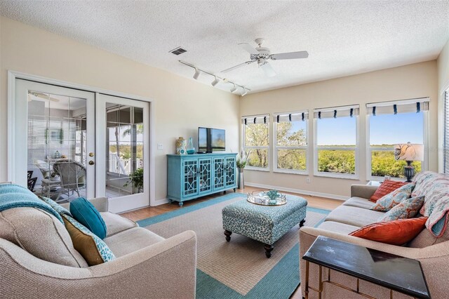 6186 Seaside Dr, New Port Richey, FL 34652 - photo 21