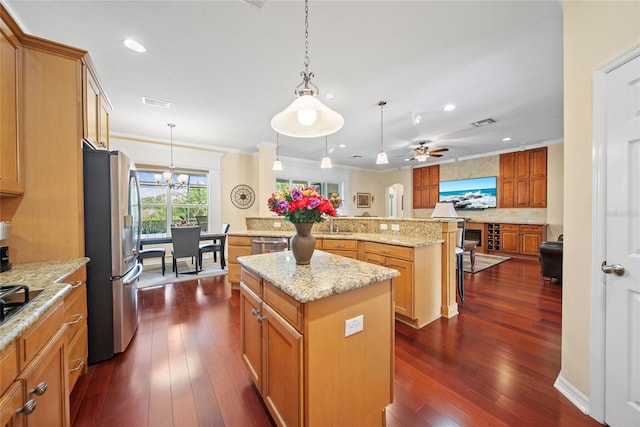 11729 Newberry Grove Loop, Riverview, FL 33579 - kitchen with freestanding refrigerator, a kitchen island, dark wood-type flooring, a chandelier, and recessed lighting