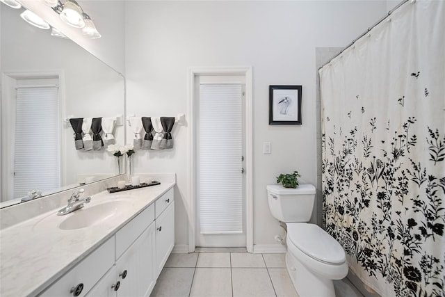 11729 Newberry Grove Loop, Riverview, FL 33579 - full bath featuring vanity and tile patterned flooring