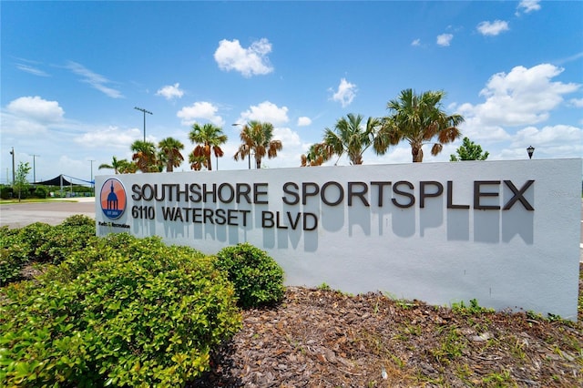 5611 Del Coronado Dr, Apollo Beach, FL 33572 - view of community / neighborhood sign