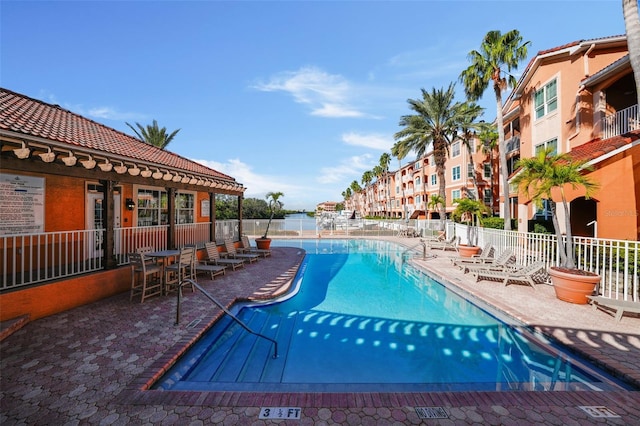 5000 Culbreath Key Way Unit 1-112, Tampa, FL 33611 - community pool with a patio