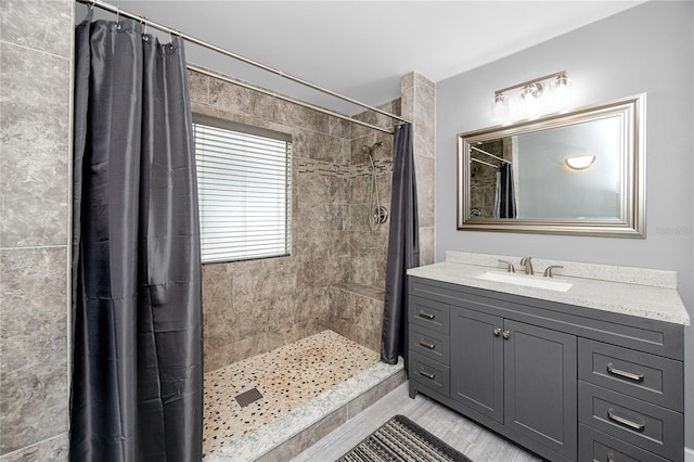 11203 Egret Nest Ct, Riverview, FL 33569 - full bath featuring tiled shower and vanity