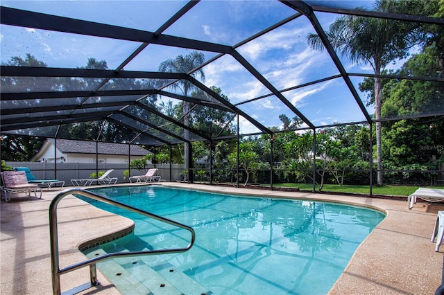 4205 Helene Pl, Valrico, FL 33594 - view of pool featuring a patio area and a fenced backyard