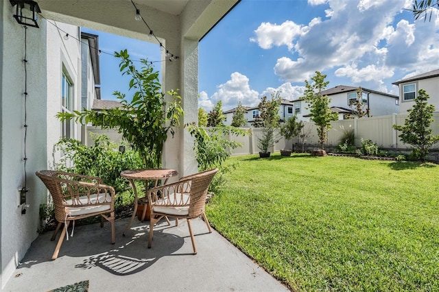 7517 Notched Pine Bnd, Wesley Chapel, FL 33545 - fenced backyard featuring a residential view