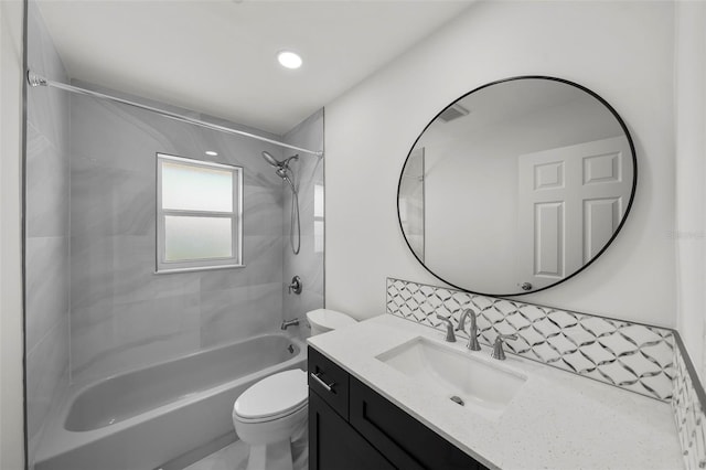 5884 51st St S, Saint Petersburg, FL 33715 - full bath featuring washtub / shower combination, vanity, and backsplash