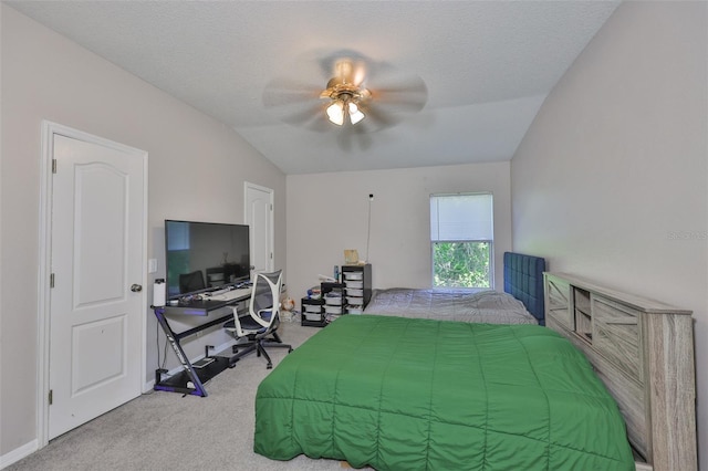 5717 Fishhawk Ridge Dr, Lithia, FL 33547 - bedroom featuring carpet floors, lofted ceiling, and a ceiling fan