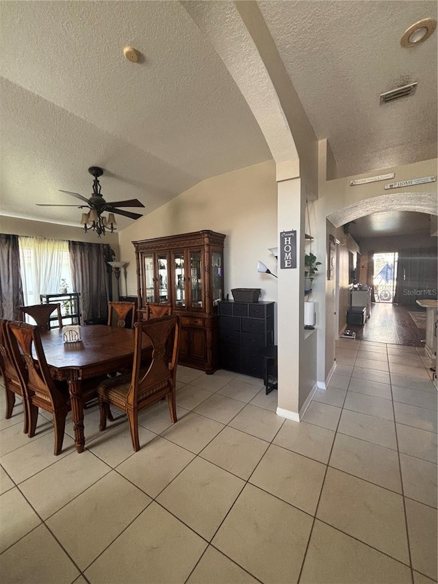 4436 Horseshoe Pick Ln, Valrico, FL 33594 - photo 7