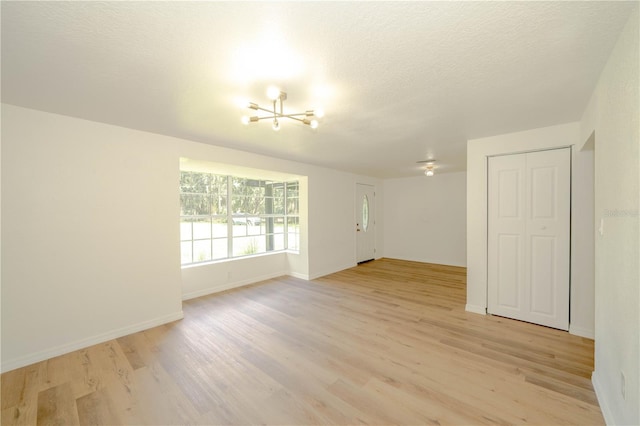 19003 Cedar Ln, Lutz, FL 33548 - photo 8