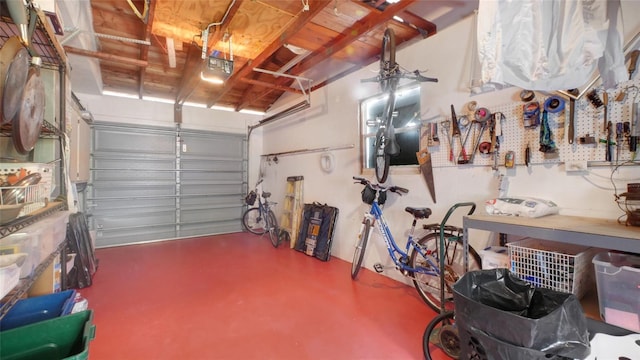 2807 Miriam St S, Gulfport, FL 33711 - garage with a garage door opener
