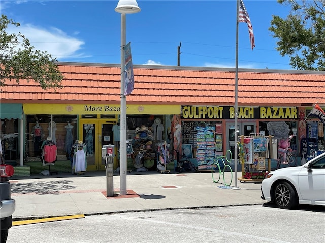2807 Miriam St S, Gulfport, FL 33711 - view of commercial location