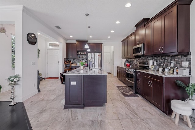 11617 Crowned Sparrow Ln, Tampa, FL 33626 - photo 3