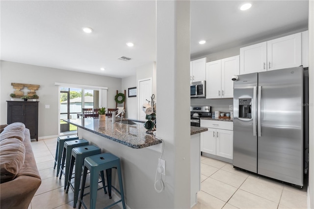 36412 Garden Wall Way, Zephyrhills, FL 33541 - photo 13