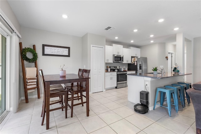 36412 Garden Wall Way, Zephyrhills, FL 33541 - photo 16