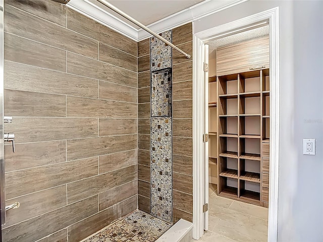 6001 Lemon Tree Ct, Tampa, FL 33625 - full bathroom with a stall shower and a spacious closet