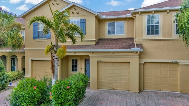 9240 Stone River Pl, Riverview, FL 33578 - photo 1