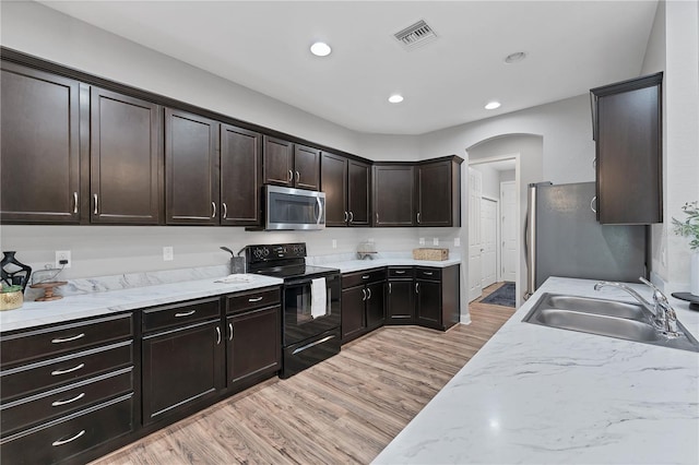 7809 E 114th Ave, Temple Terrace, FL 33617 - photo 7