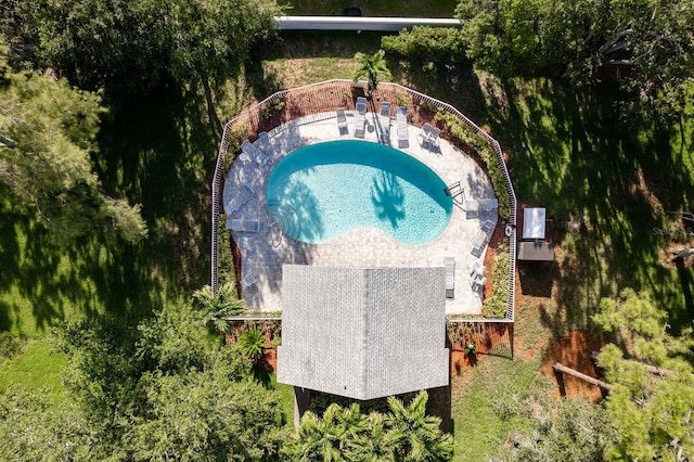 9660 Tara Cay Ct Unit 38, Seminole, FL 33776 - view of subject property with a pool