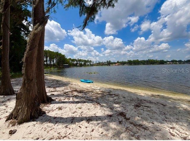 5110 Corvette Dr, Tampa, FL 33624 - water view