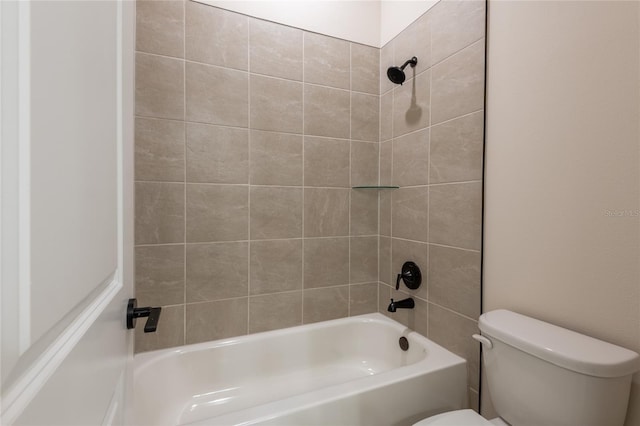 8749 Drummer Plank Dr, Wesley Chapel, FL 33545 - bathroom featuring toilet and shower / tub combination