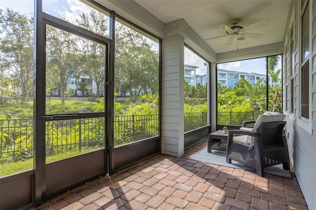321 Barbara Cir, Belleair, FL 33756 - photo 22