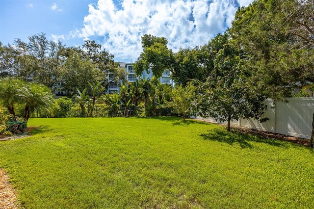 321 Barbara Cir, Belleair, FL 33756 - photo 60